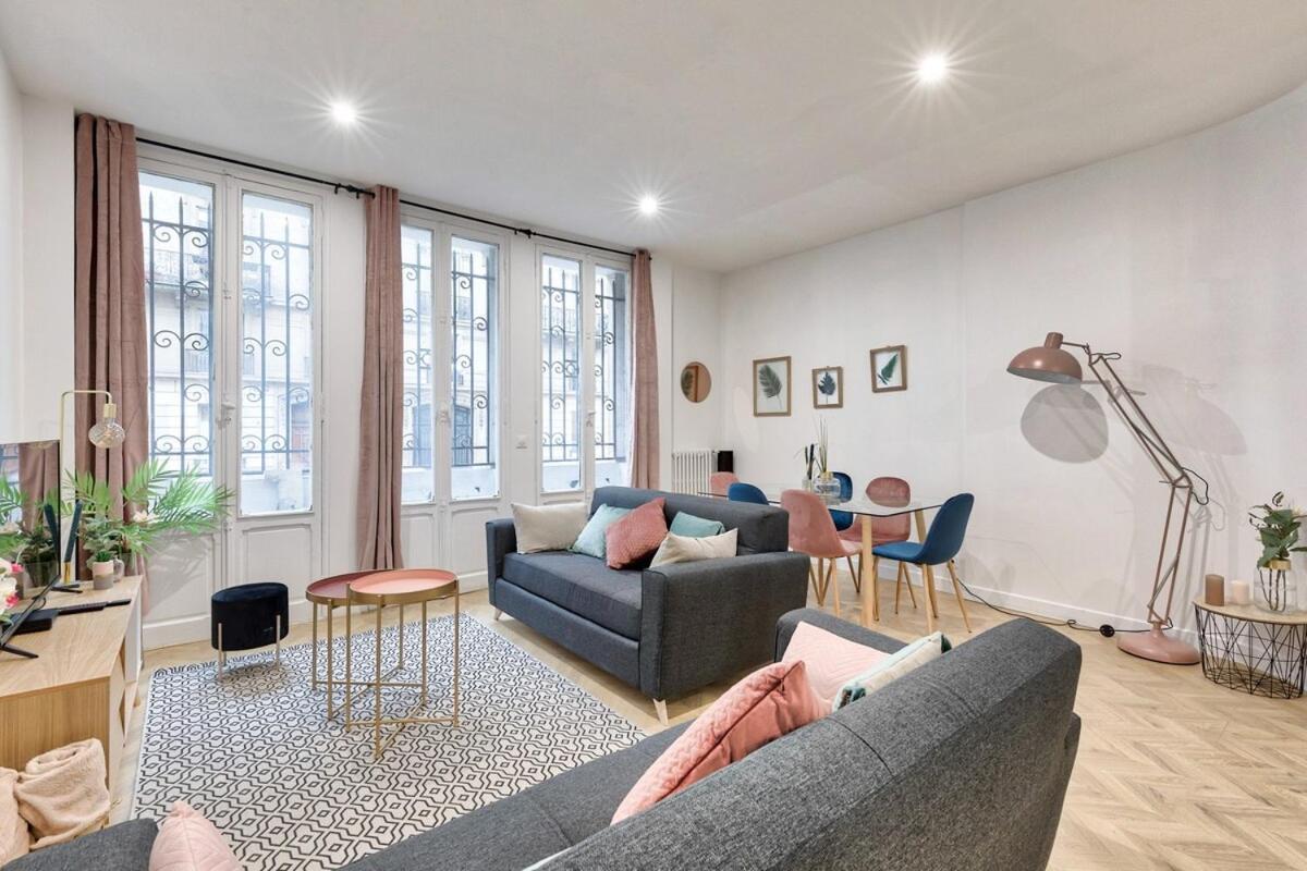 Appartement Familial Proche Arc De Triomphe - 8P Paris Eksteriør bilde